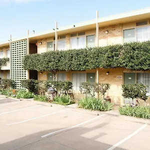 https://mid-city-motor-inn-queanbeyan.hotels-canberra.com