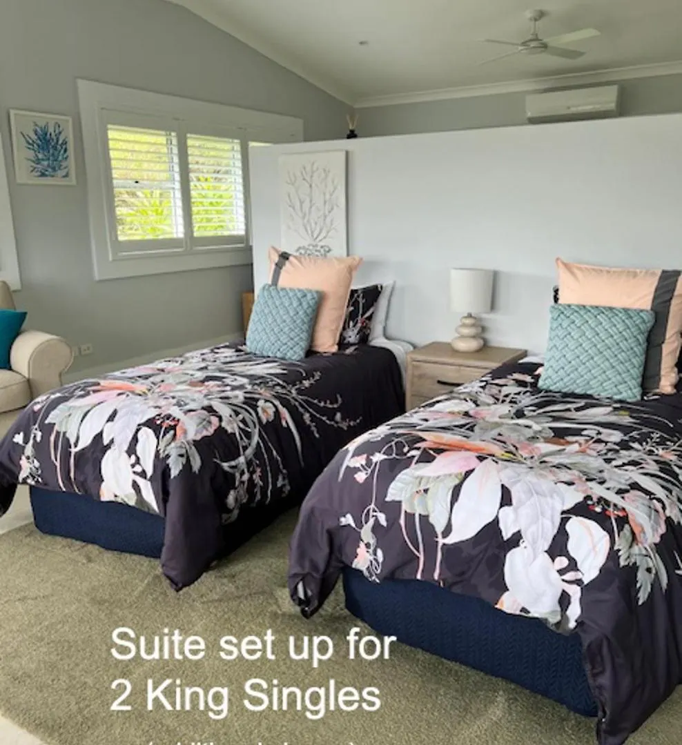 The Country House At Hunchy Montville 5*,  Australia