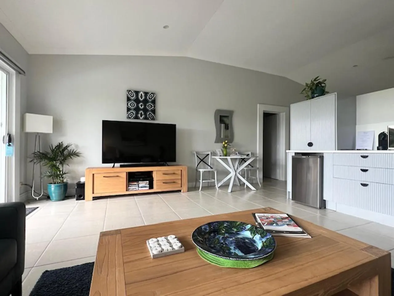 The Country House At Hunchy Montville