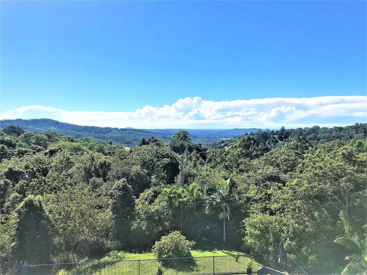 The Country House At Hunchy Montville Bed & Breakfast